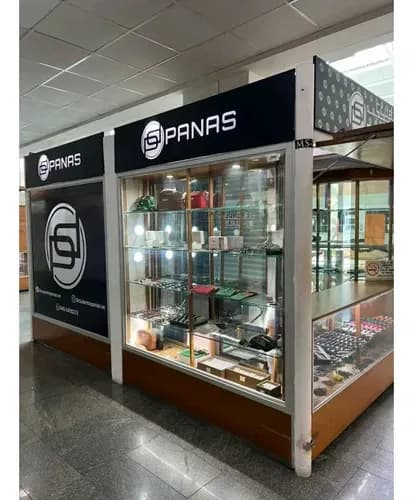 Alquilo Local En El Centro Comercial Cristal 10m2