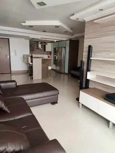 Yn(emerami) Se Alquila Iluminado Apartamento Res. Plaza Real Naguanagua Mañongo Carabobo Cliente Directo 101 Mts 03 Habitaciones 02 Baños 02 Estacionamiento Moderna Cocina Empotrada Con Tope