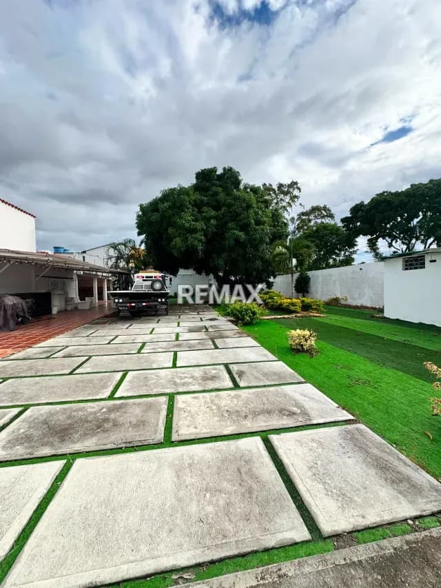Casa en alquiler en Urbanización La Rosaleda 2da etapa