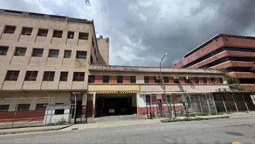 En Venta Edificio Industrial En Los Cortijos De Lourdes. Jl