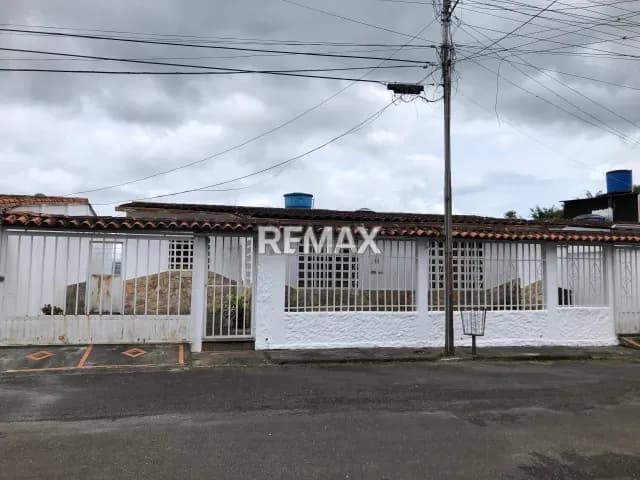 CASA EN VENTA