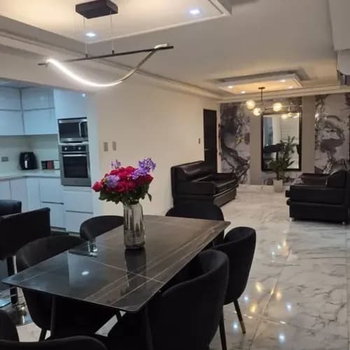 Apartamento En Venta Urb. Los Mangos, Valencia, Res. Puerta De Piedra