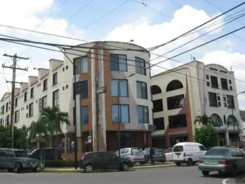 Local Centro Comercial La Grieta Cz