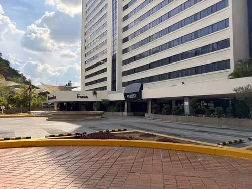 Se Alquila Oficina 313m2 3b/2p Chuao