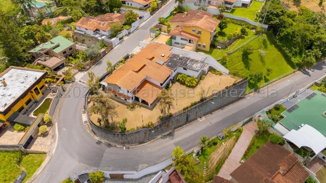 Casa (Multipes Niveles) en Venta en La Lagunita Country Club, Distrito Metropolitano