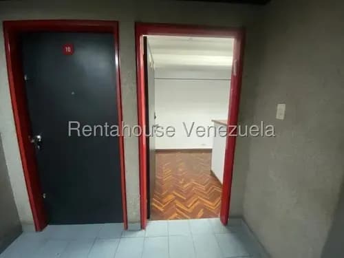 Oficina En Venta - La Urbina - Yanira Alvarez - Mls #26-16781