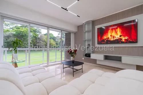 Apartamento En Venta En Los Naranjos De Las Mercede Remodelado