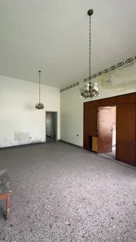 Alquiler: Potente Casa Comercial Con Amplio Estacionamiento Urbanización El Viñedo Sg:320911