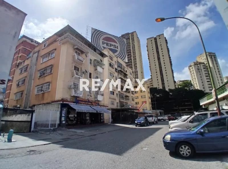 EN ALQUILER APARTAMENTO TIPO ESTUDIO COLINAS DE BELLO MONTE