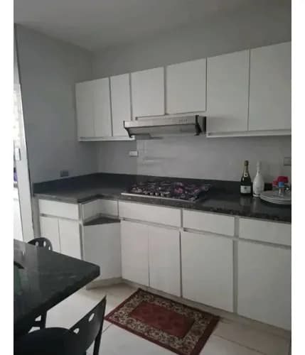 Vendo Apartamento Remodelado 117m2 El Marqués 2402