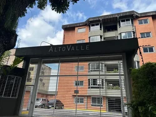 Apartamento En Venta Altovalle Av 19 De Abril Gc