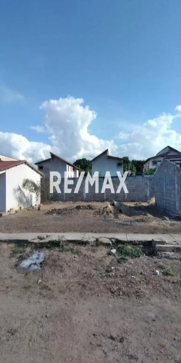 Venta Terreno Avenida Cancamure, Villa Alejandría, Cumaná