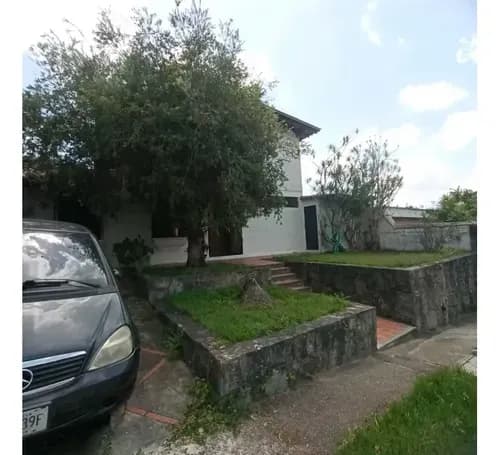 Venta Casa 2 Nivele 4h+s/2b+s/4pe Prados Del Este