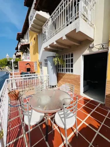 Sólo Clientes Directos, Th Conjunto Residencial Villas Martinique, R16 Complejoturístico, 126 M2, 3 Niveles, 04 Habitaciones, 04 Baños, Cocina Empotrada Equipada, Terraza Amplia Con Muelle Naveg