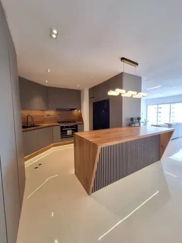 Hermoso Penthouse En Venta, Residencias Arena Suites, Lecheria Cr