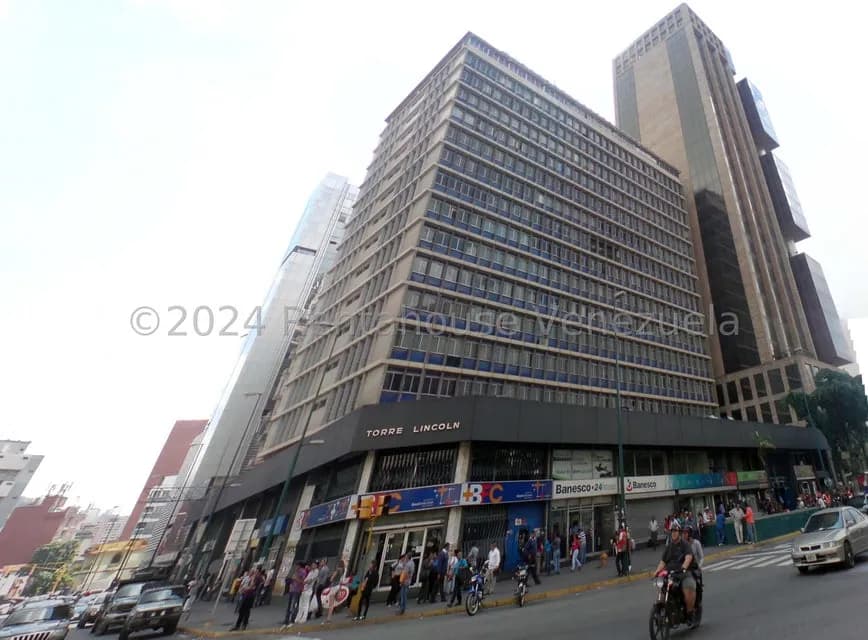 Comercial (Oficina) en Alquiler en Sabana Grande, Distrito Metropolitano