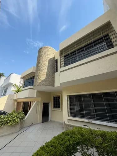Luisa Comenarez Ofrece En Venta Casa En La Urb Prebo Iii (solo Clientes)