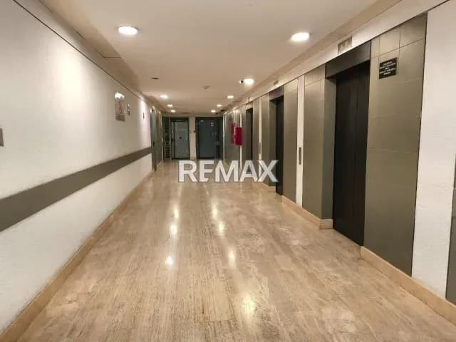 OFICINA EN ALQUILER EL BOSQUE (141m2)