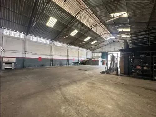 Galpon En Venta En La Candelaria Excelente Ubicación
