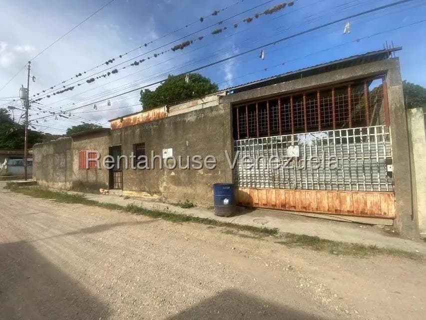 Casa (1 Nivel) en Venta en Parroquia Juan de Villegas, Lara