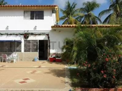 Casa En Venta En Boca De Uchire. Mg30