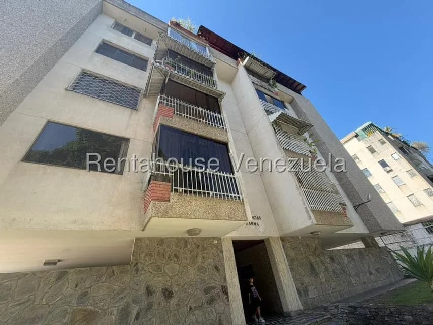 Apartamento (1 Nivel) en Alquiler en Santa Sofia, Distrito Metropolitano