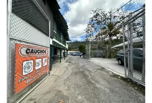 Se Vende Terreno Con Bienhechurias En La Boyera
