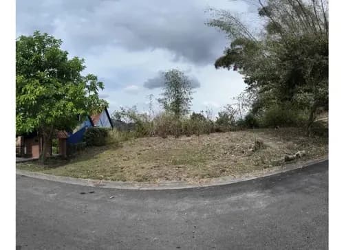 Venta De Terreno En Baruta Al Frente De La Usb Urbanizacion Cerrada