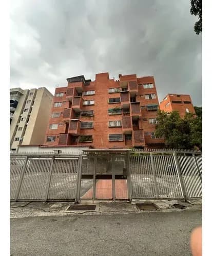 Apartamento En Venta Urb.sebucán (zona Media)