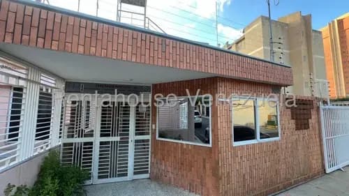 Dg. En Venta Edificio Comercial Sector Las Mercedes Maracaibo