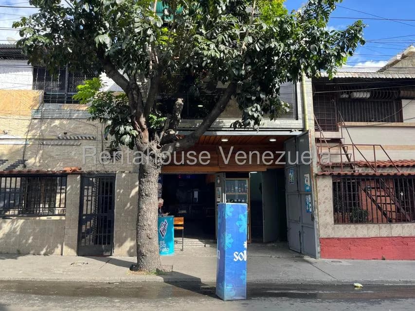 Comercial (Local Comercial) en Venta en Catia, Distrito Metropolitano