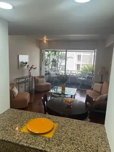 Se Alquila Apartamento En Altamira 80 Metros, Totalmente Amoblado 1 Habitación, Piscina, Sauna, Canchas De Tenis, 2 Puestos De Estacionamiento Y Estacionamiento Para Visitantes.