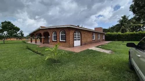 Ludeisi Zerpa 315384, Venta De Casa En El Safari Carabobo