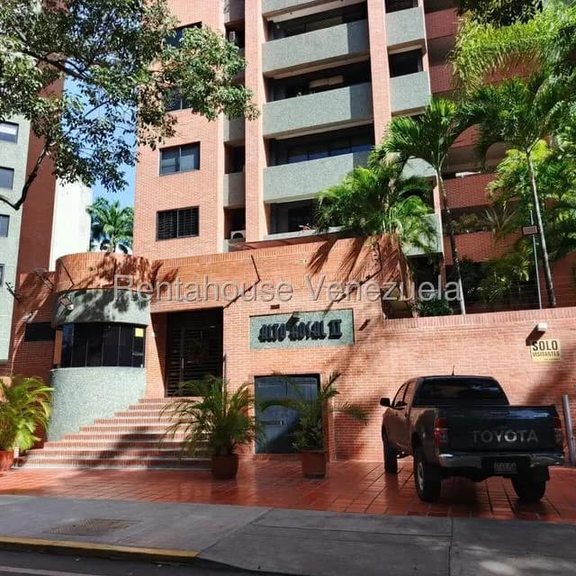 Apartamento (1 Nivel) en Alquiler en El Rosal, Distrito Metropolitano
