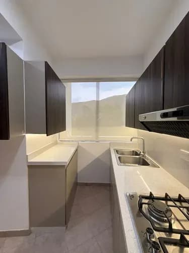 Fernando & Yosmar Venden Apartamento En Residencias Panorama, El Parral. Sólo Clientes