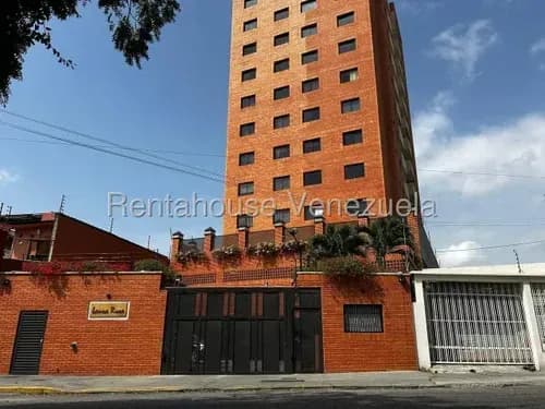 Venta De Apartamento Amoblado En Urbanizacion Del Este Barquisimeto Conectado A Planta Electrica-vigilancia 24/7. /26-15017 E.s