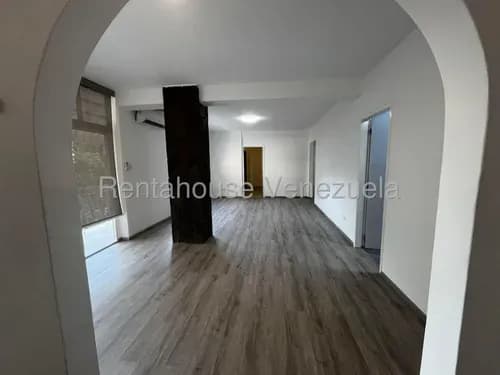 Increible Apartamento En Alquiler En Altamira Yf 26-19125
