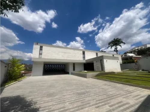 Venta Casa A Estrenar Prados Del Este 1154m2