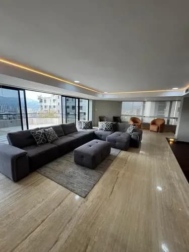 En Venta Ph En La Urb. El Bosque, Res. Vulcano