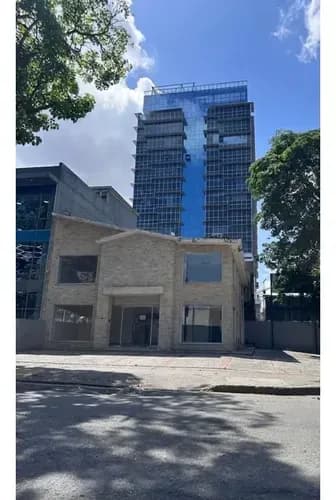 Local Comercial En Alquiler, Las Mercedes