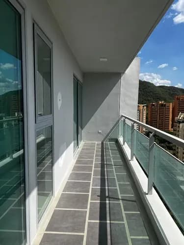 Apartamento En Venta Res Vistapo. Urb La Trigaleña. Valencia Ag