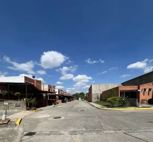Oportunidad Venta Town House San Diego Pueblo Obra Gris Conjunto Cerrado Agua Pozo Ycr