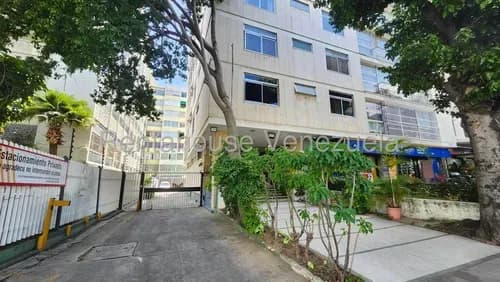 Apartamento En Venta En Altamira 26-17185 Mcb