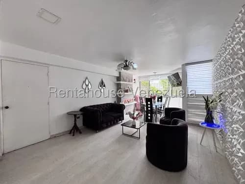 Apartamento En Venta, Urb. La Urbina