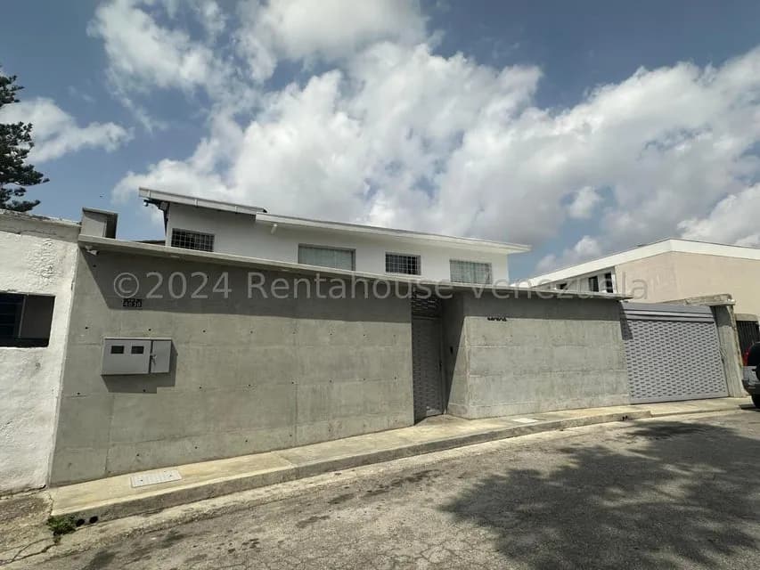 Casa (Multipes Niveles) en Venta en Colinas de Bello Monte, Distrito Metropolitano