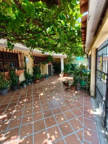 Vanta De Casa En Urb La Begoña Naguanagua Calle Cerrada Lm