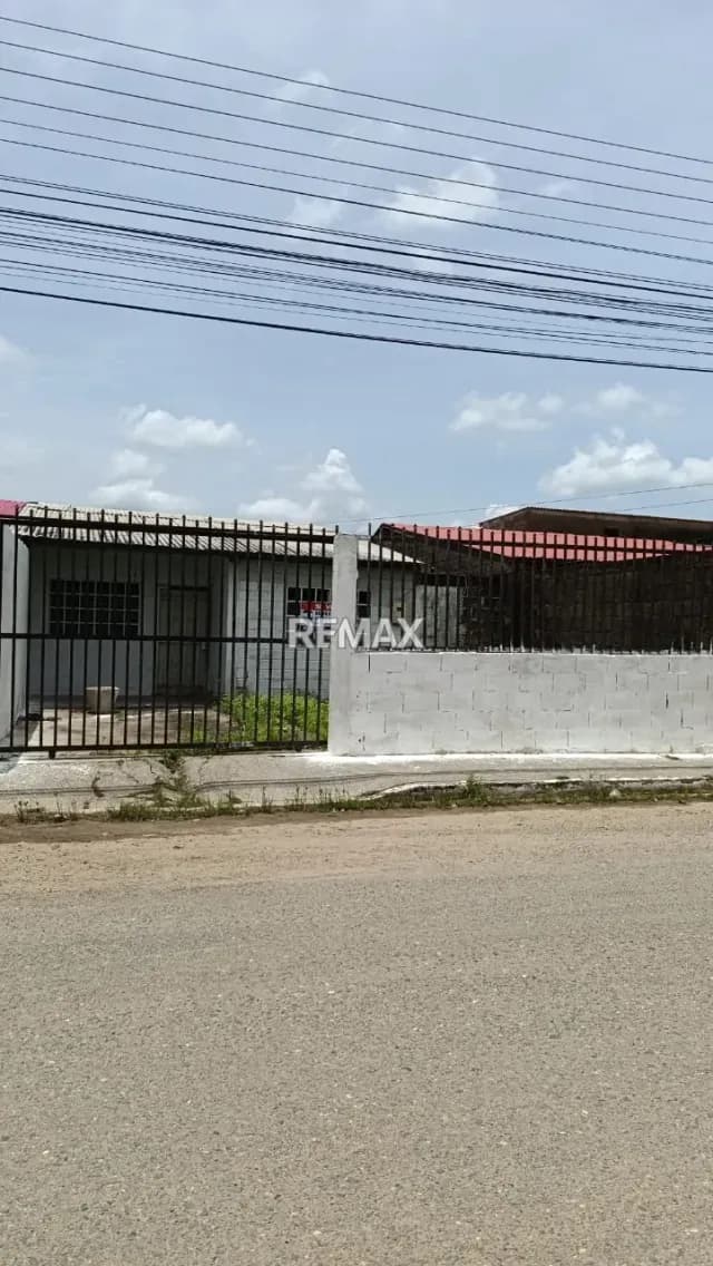 En Venta Casa ubicada en Guanare, Sector Los Proceres, Urb. Los Malabres Calle 1 Sector 1, Guanare, Portuguesa, Venezuela