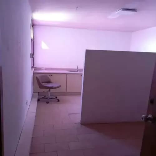 En Venta Consultorio Edificio Cerca Avenida Bolívar Valencia | 133m2 | Consultorios Y Cubículos | Tanque Interno 500 Litros | Tanques Edificio Aéreo Y Subterráneo | Vigilancia Privada 24/7 (e&m)