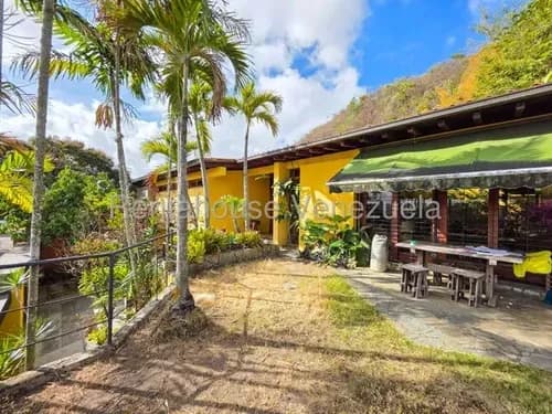 Bella Casa En Venta En Prados Del Este 26-15425 Ma