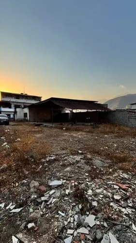 Terreno Con Local A Orilla De Calle En Guarenas